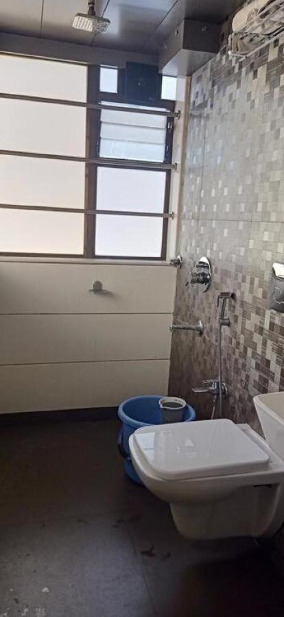 נאווי מומבאי Hotel Pratiksha Residency מראה חיצוני תמונה